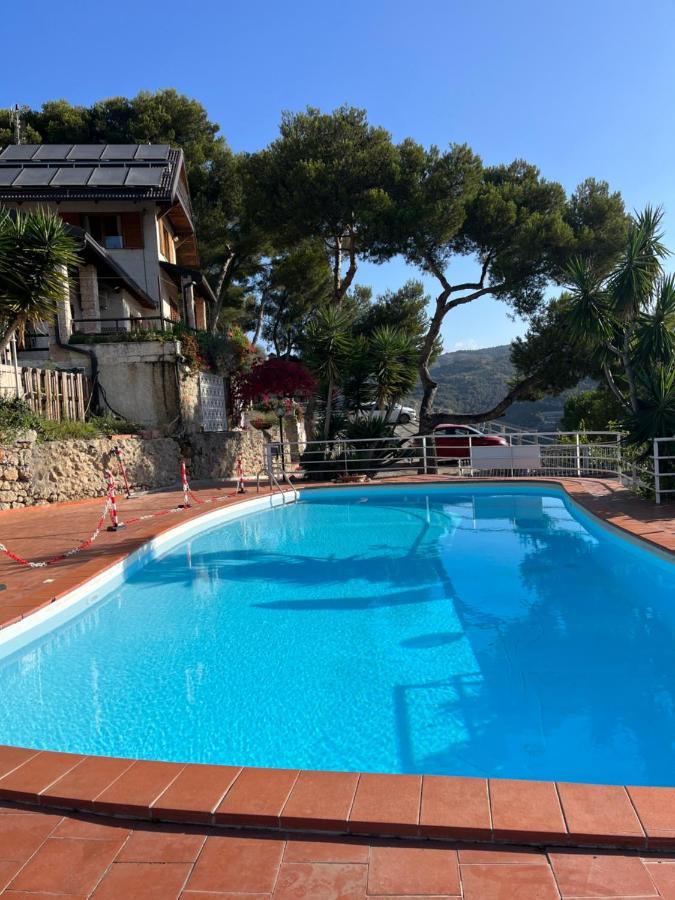 Villaggio Turistico Da Tonino Seglia San Bernardo Kültér fotó